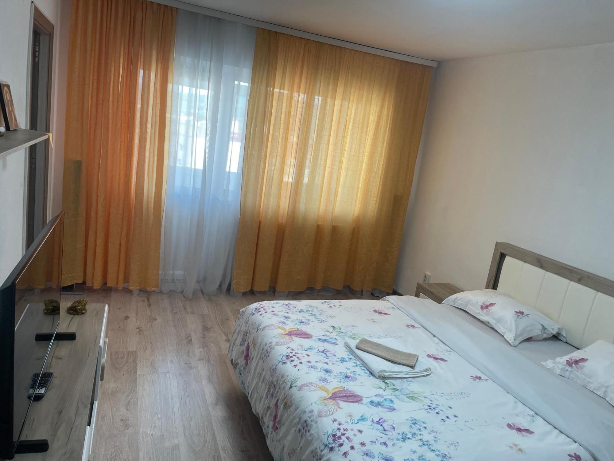 Maria Central Studio Râmnicu Vâlcea Exteriör bild